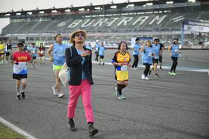 BIB: 80853
                            <button type="button" onclick="openModal(10466998)" class="btn btn-primary btn-sm float-right btn-popup" data-toggle="modal" data-target=".modal-high-quality">
                        <i class="fas fa-shopping-cart"></i> Add to Cart
                    </button>
                                            <button type="button" onclick="isThisMe(10466998, true)" class="btn btn-success btn-sm float-right btn-popup btn-isme hidden" data-toggle="tooltip" data-placement="bottom" title="นี่คือรูปของคุณใช่ไหม คลิกที่นี่เพื่อเอาเข้าอัลบั้ม">
                        <i class="fas fa-plus"></i> Add to album
                    </button>
                    <button type="button" onclick="isThisMe(10466998, false)" class="btn btn-warning btn-sm float-right btn-popup btn-isnotme hidden">
                        <i class="fas fa-ban"></i> Remove from album
                    </button>